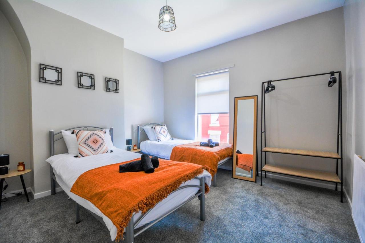Holiday home With Alexandra - Free Parking - Free Wifi Superb Location *